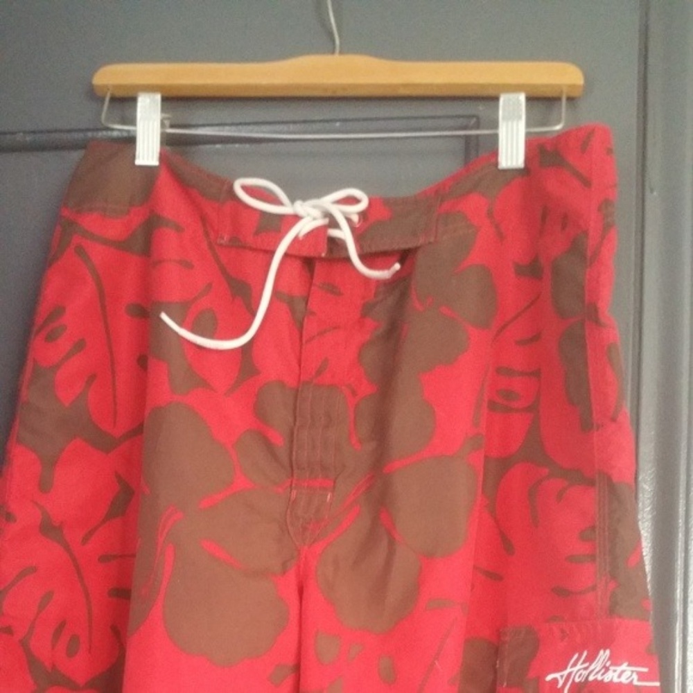 Hollister Board Shorts Size 32